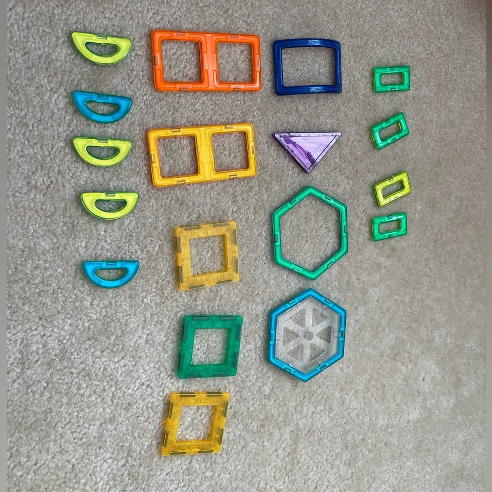 Magnetic Blocks - 90 Piece Set - With Tote Box